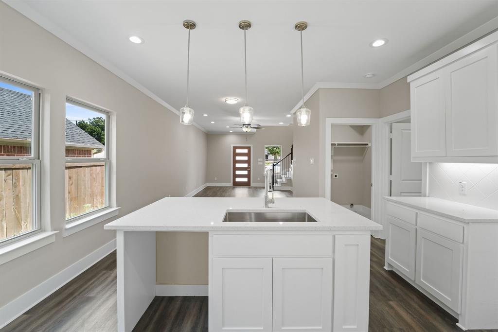 4515 Yancy Street Property Photo 14