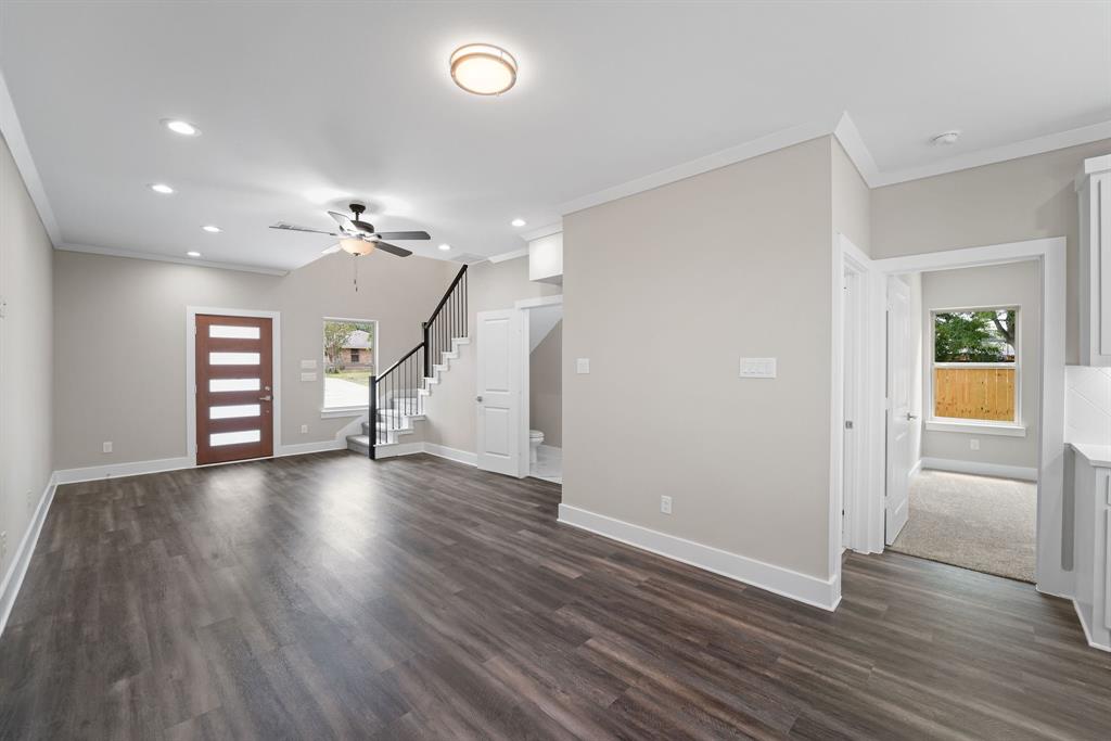 4515 Yancy Street Property Photo 16