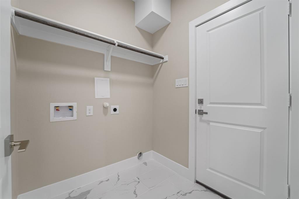 4515 Yancy Street Property Photo 17