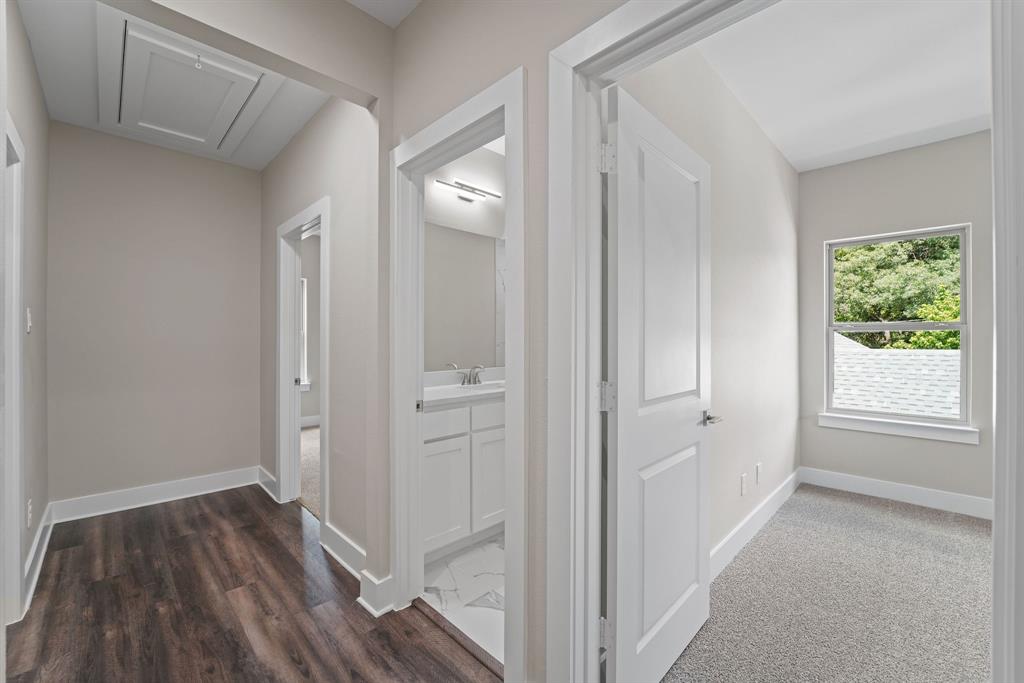 4515 Yancy Street Property Photo 23