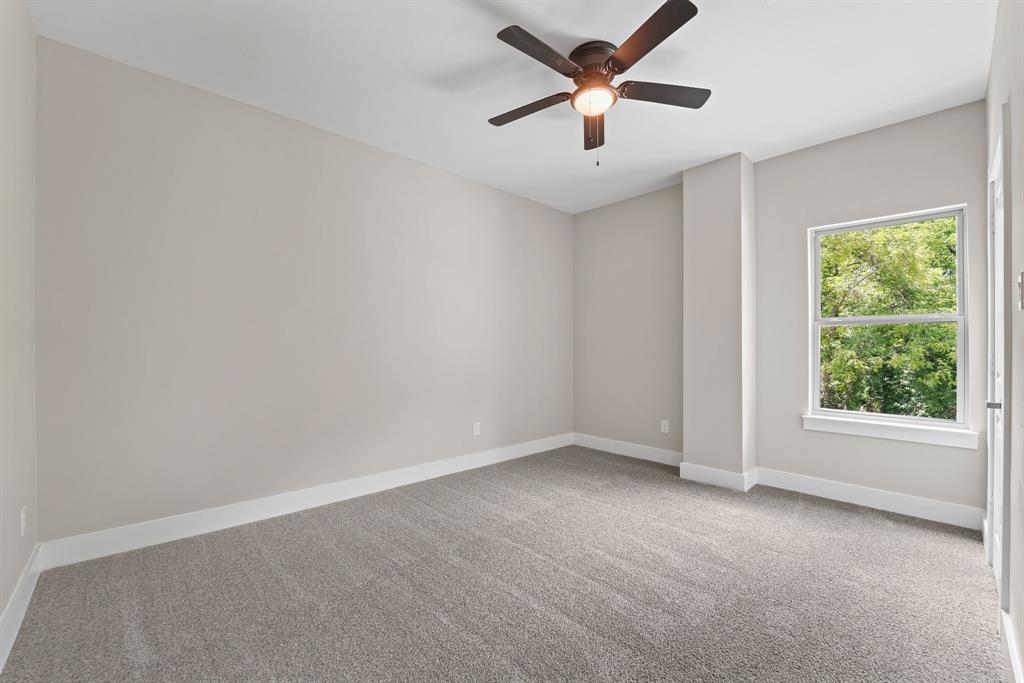 4515 Yancy Street Property Photo 30