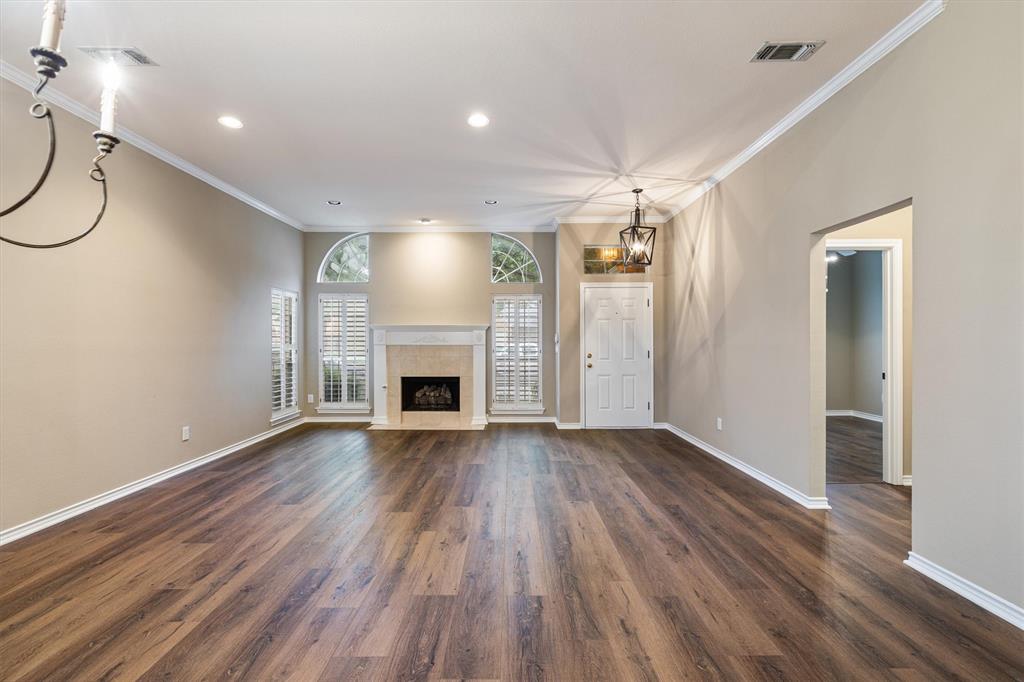 5904 Summer Point Drive Property Photo 10