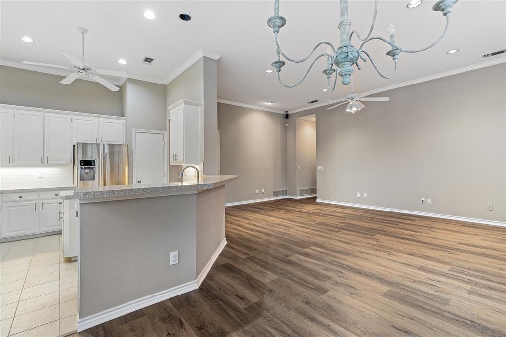 5904 Summer Point Drive Property Photo 14