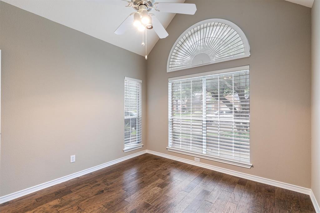 5904 Summer Point Drive Property Photo 18