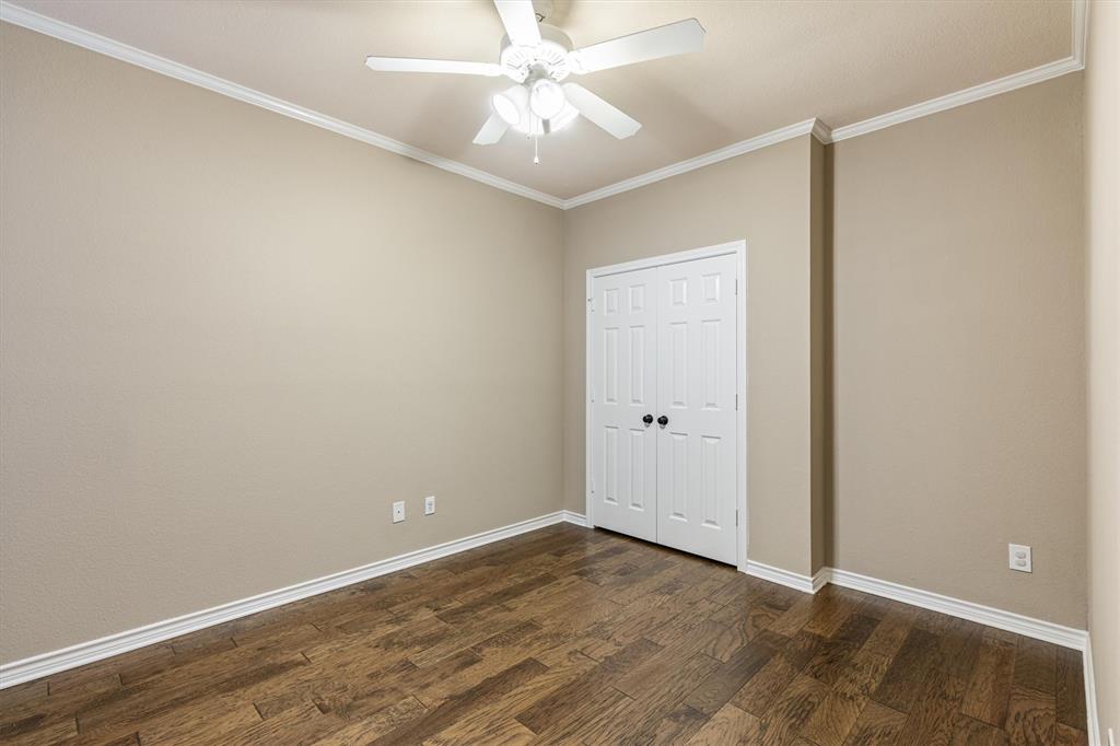 5904 Summer Point Drive Property Photo 19