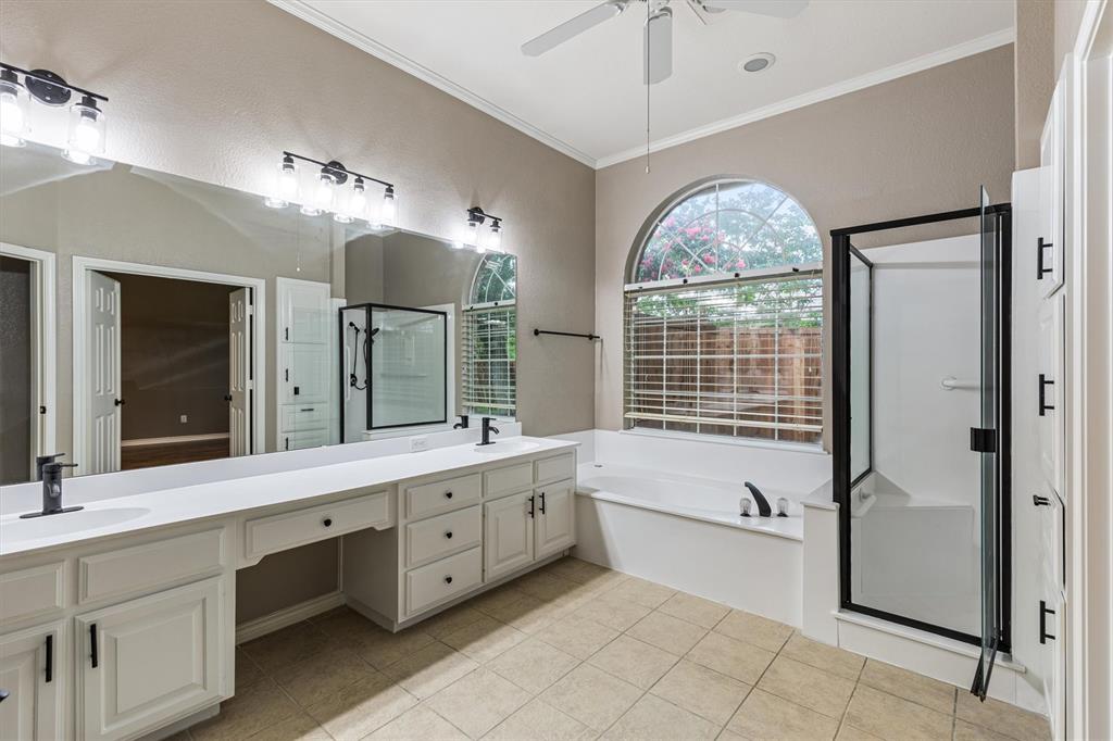 5904 Summer Point Drive Property Photo 23