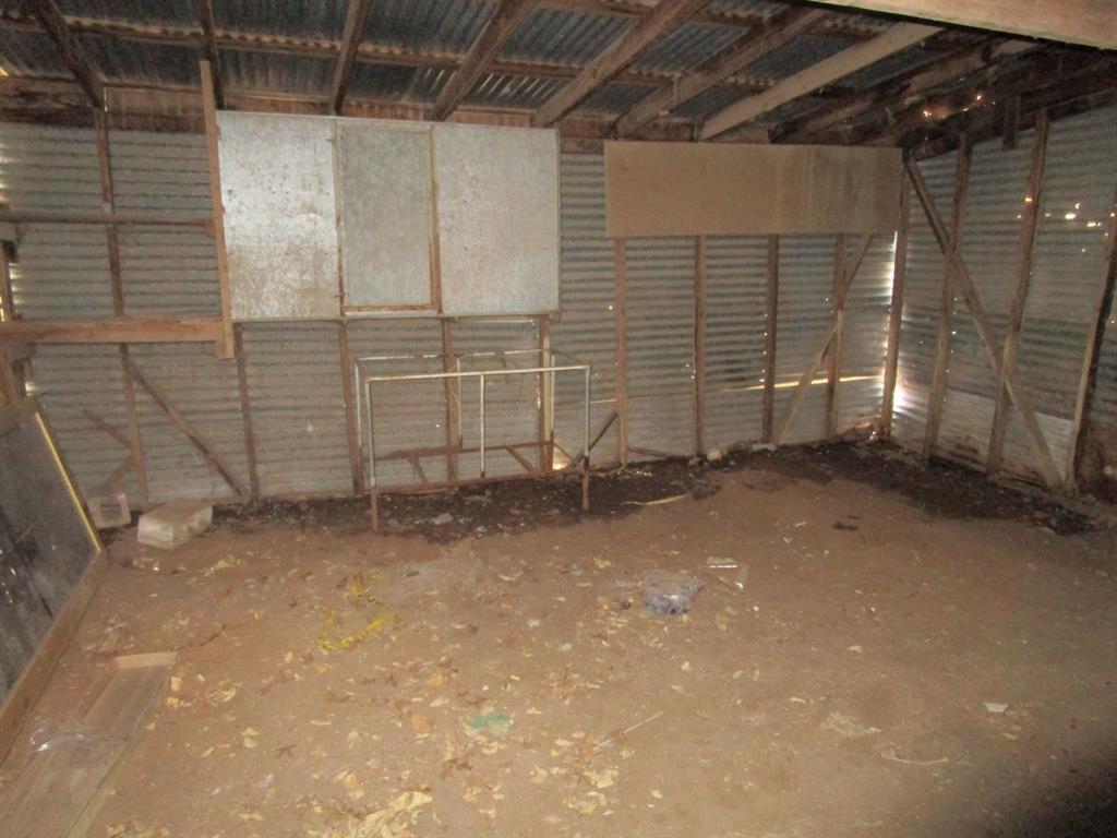 109 E 14th Street Property Photo 11