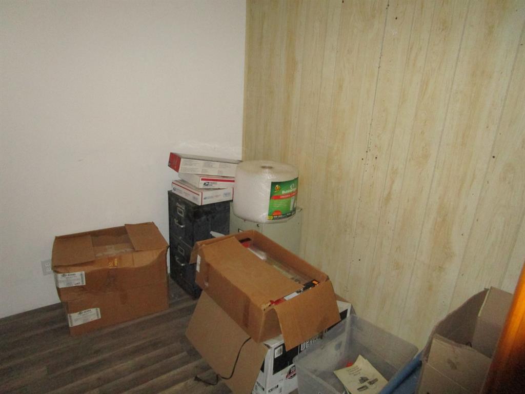109 E 14th Street Property Photo 30