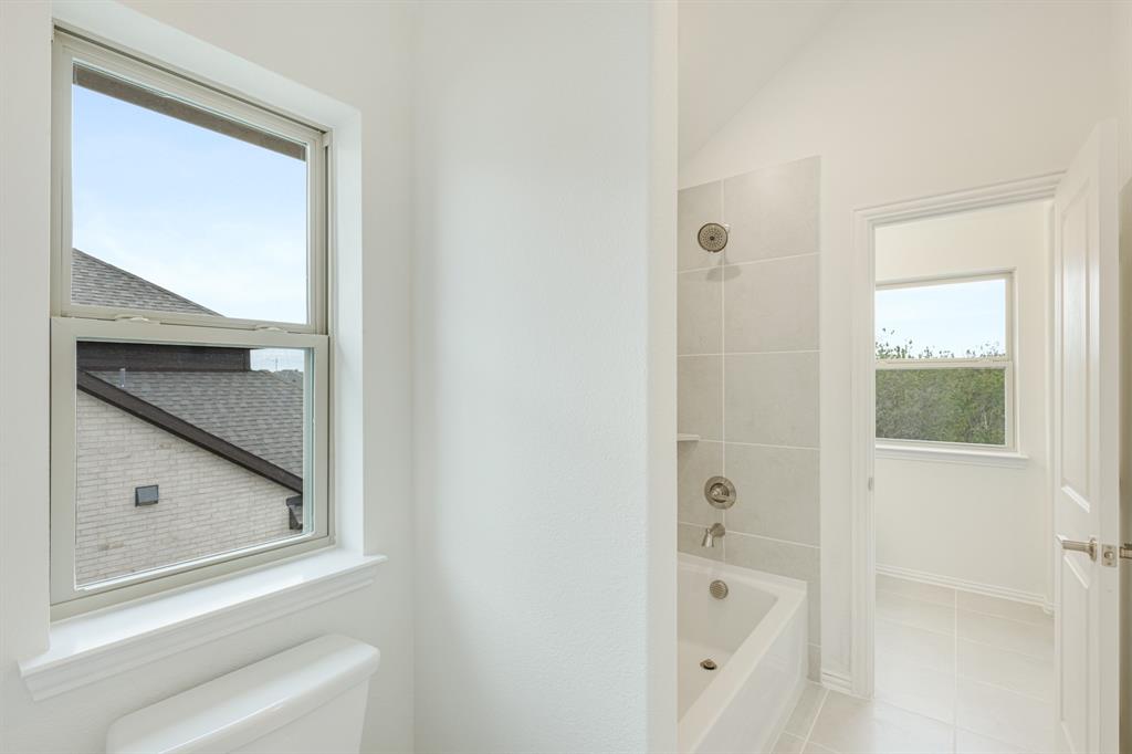 188 Creekside Drive Property Photo 30