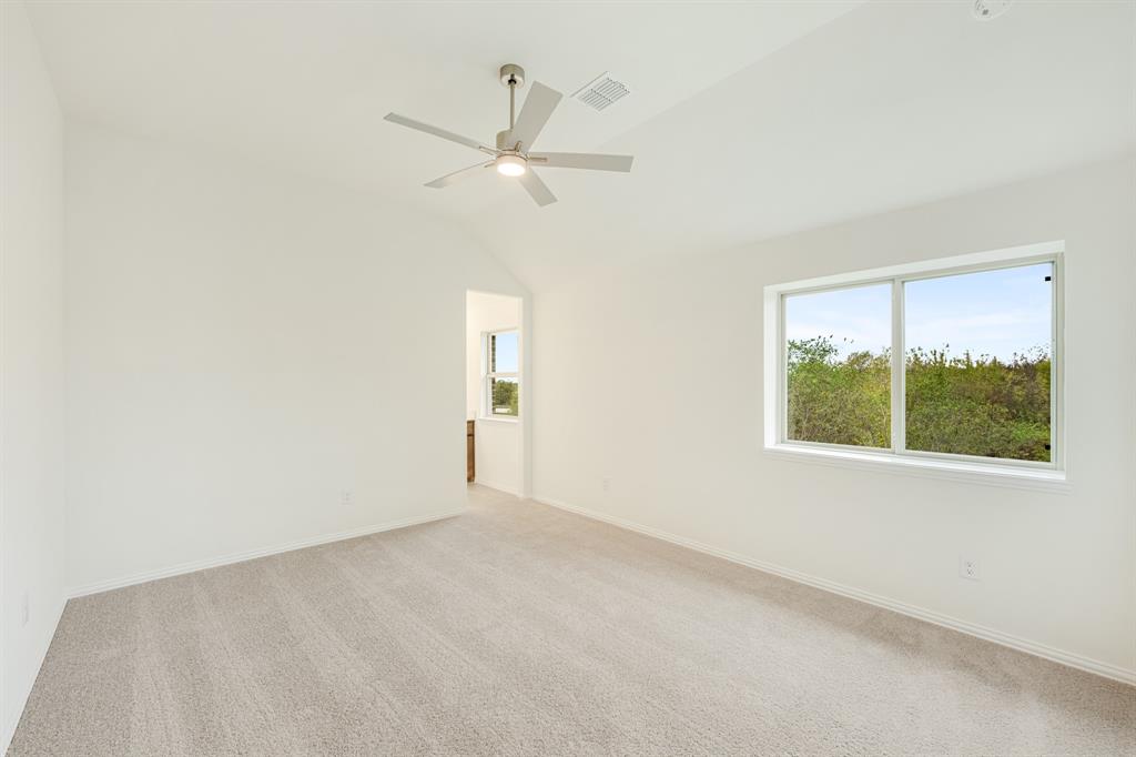 188 Creekside Drive Property Photo 32