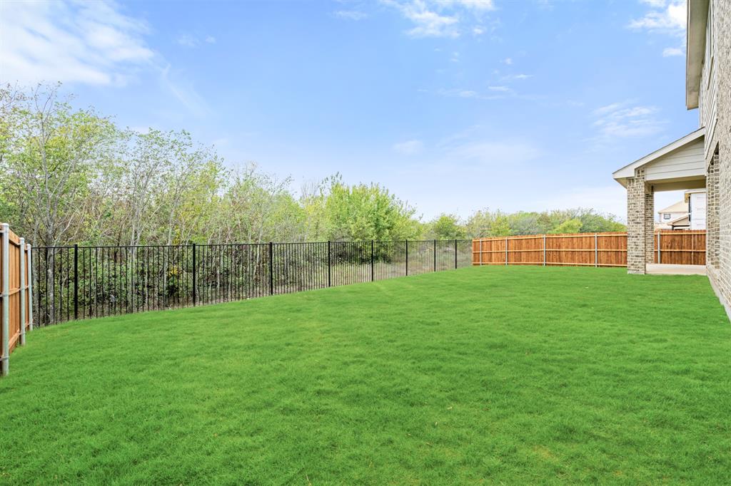 188 Creekside Drive Property Photo 39