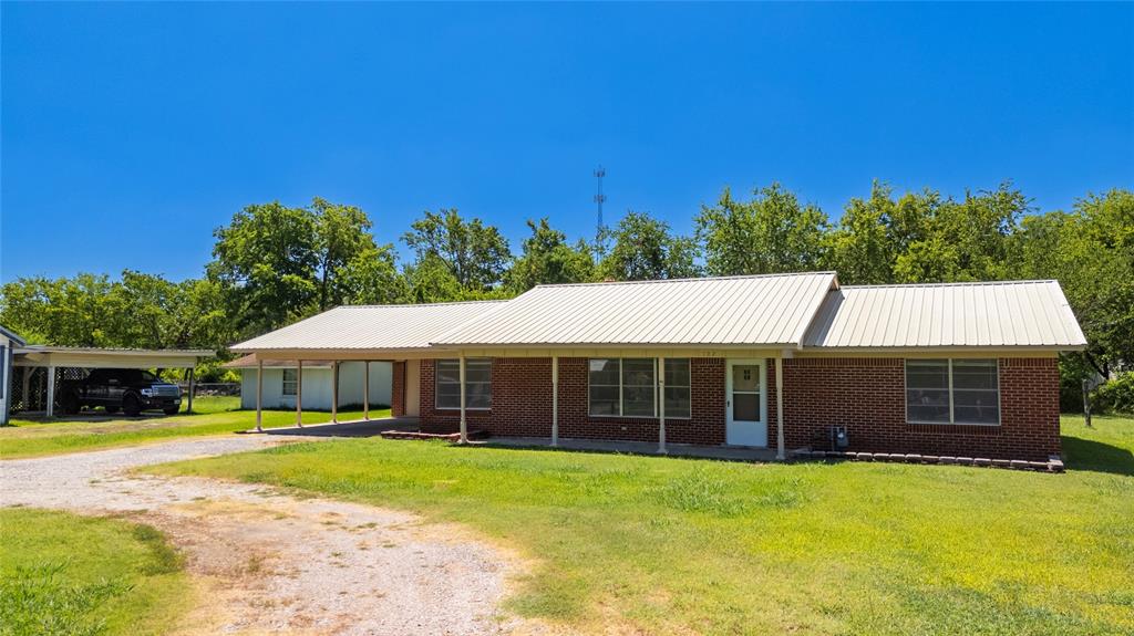 102 Oak Street Property Photo 34