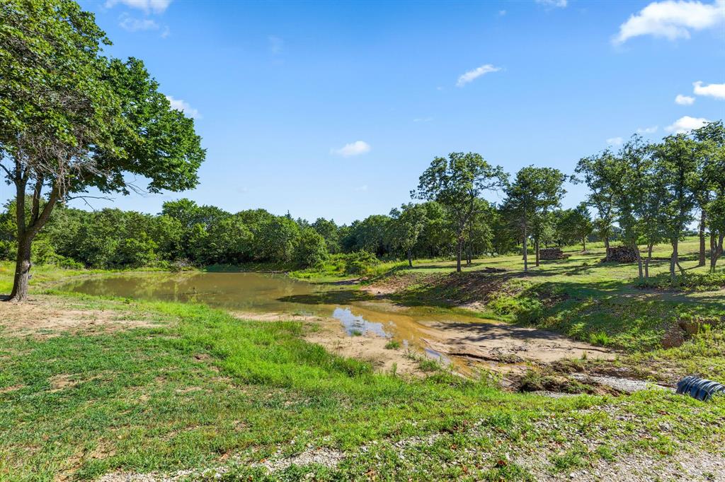 153 Trailride Lane Property Photo 6