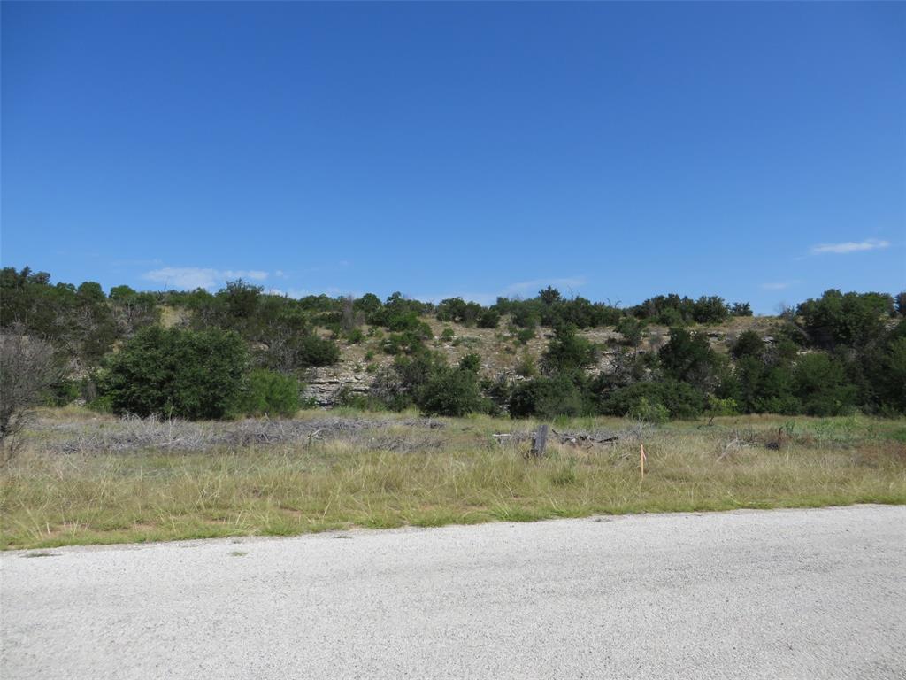 330 Eastern Hills Drive Property Photo 4