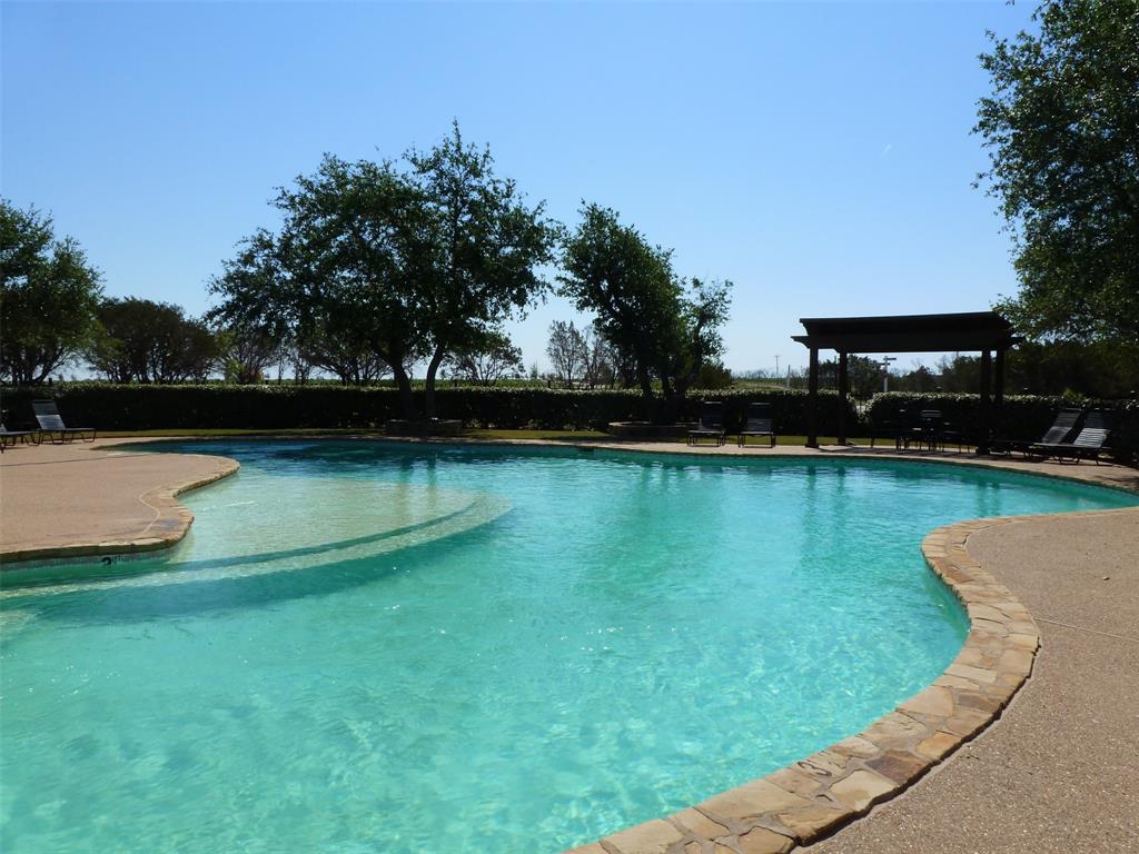 330 Eastern Hills Drive Property Photo 15