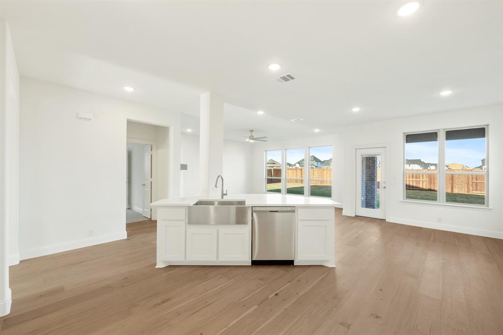 4130 Mill Pond Drive Property Photo 9