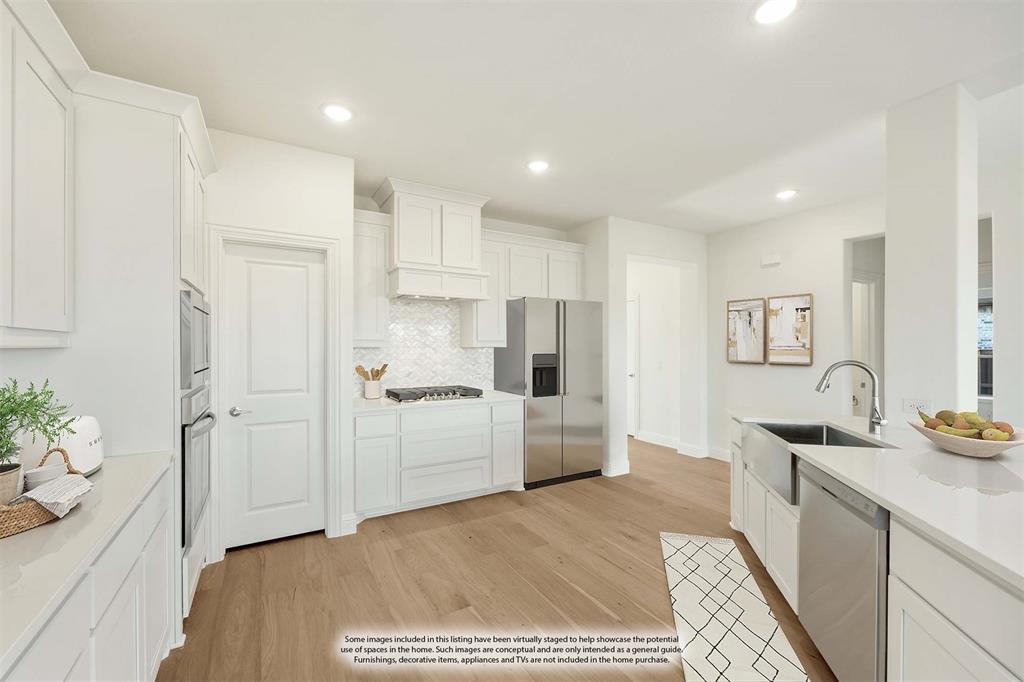 4130 Mill Pond Drive Property Photo 11