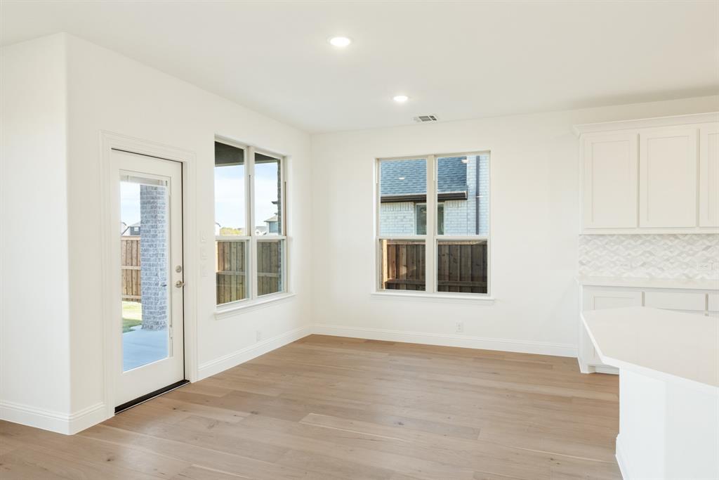 4130 Mill Pond Drive Property Photo 13