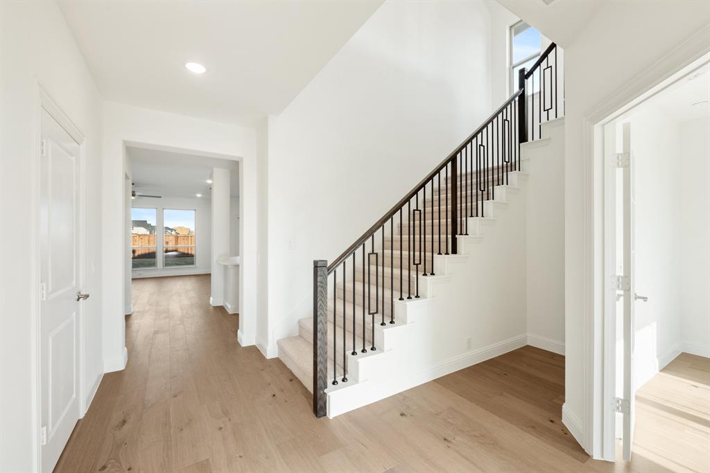 4130 Mill Pond Drive Property Photo 22