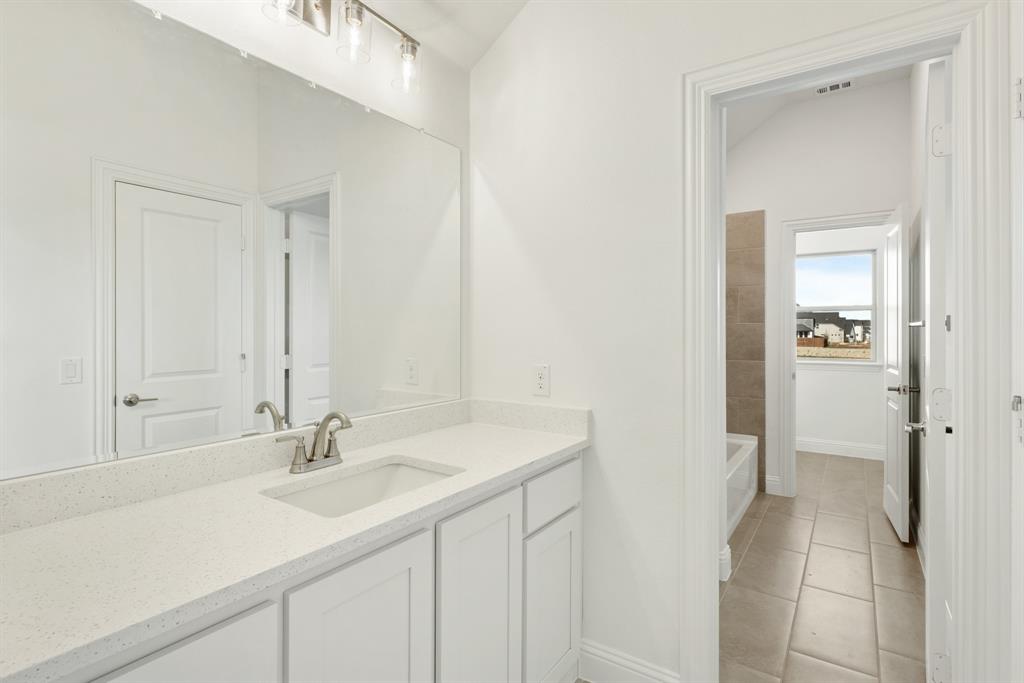 4130 Mill Pond Drive Property Photo 28