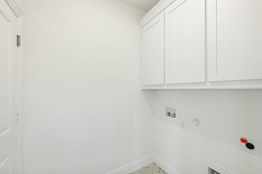 4130 Mill Pond Drive Property Photo 35