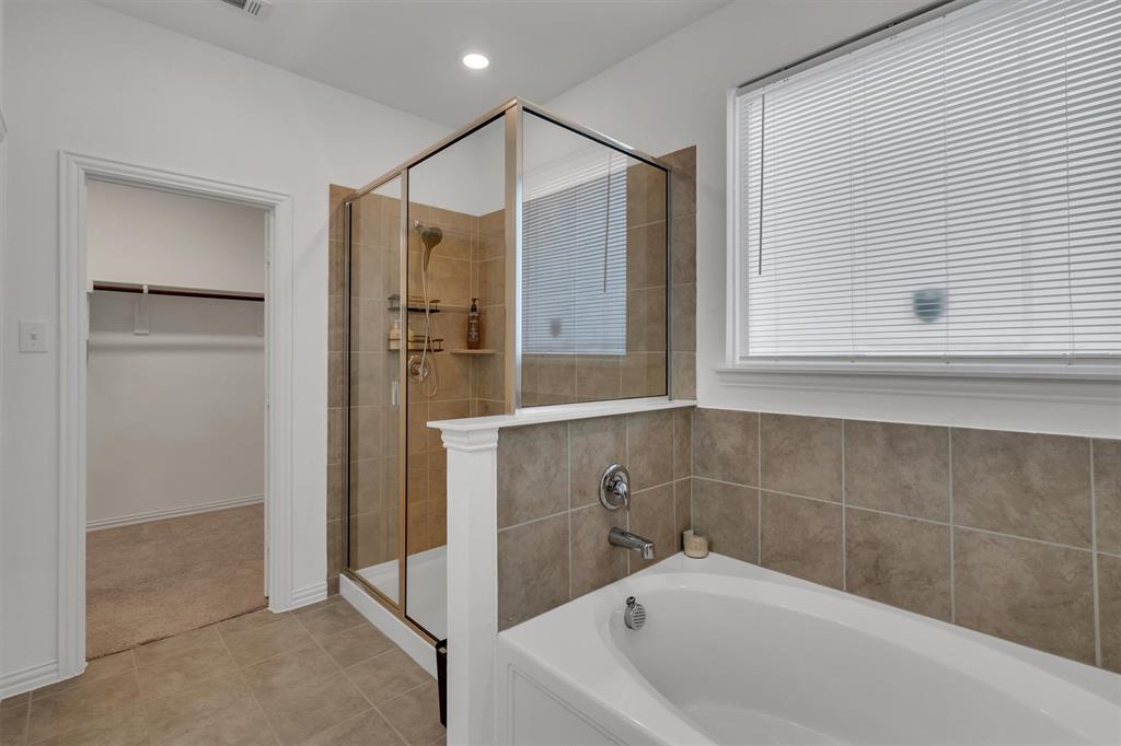 1821 Purtis Creek Drive Property Photo 23