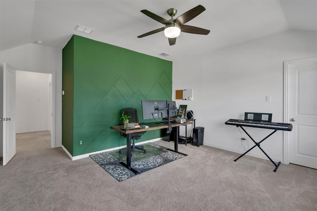 1821 Purtis Creek Drive Property Photo 27