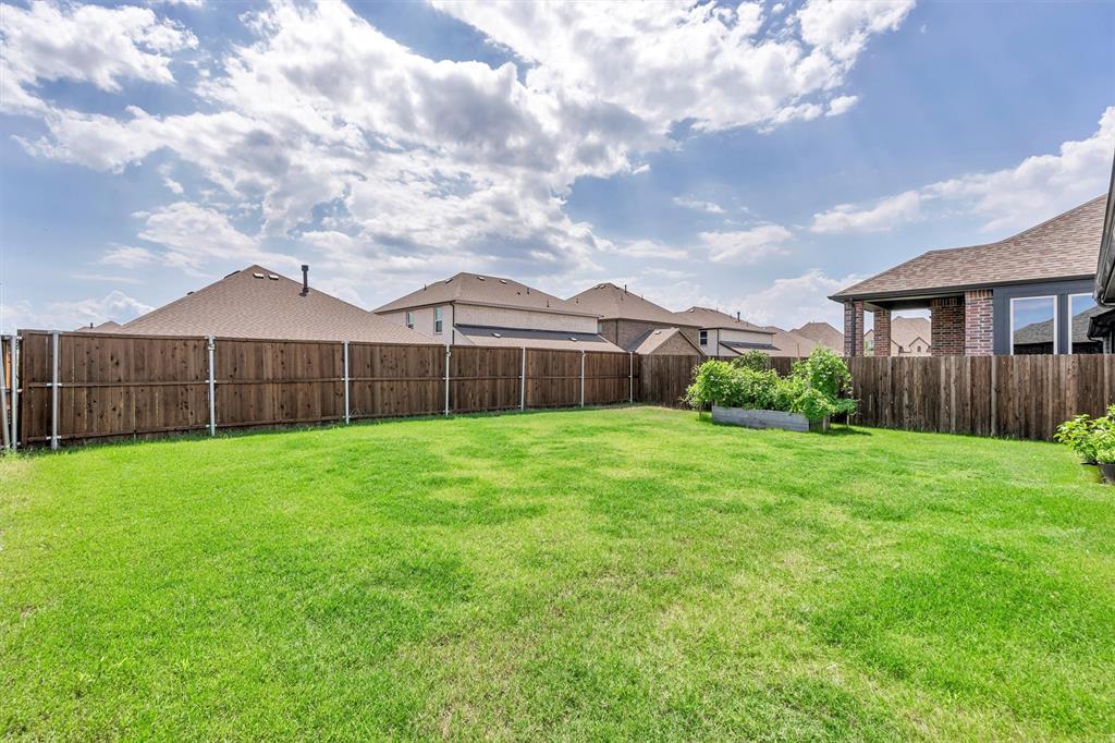 1821 Purtis Creek Drive Property Photo 36