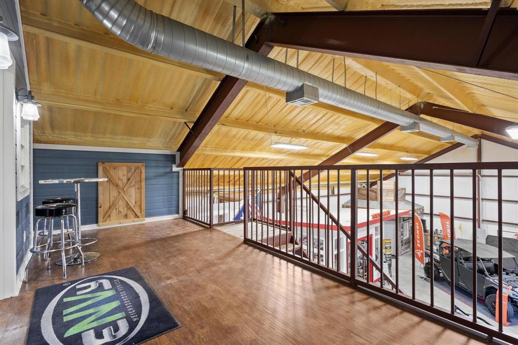 2411 Texoma Parkway Property Photo 17