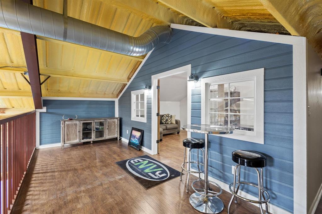 2411 Texoma Parkway Property Photo 18