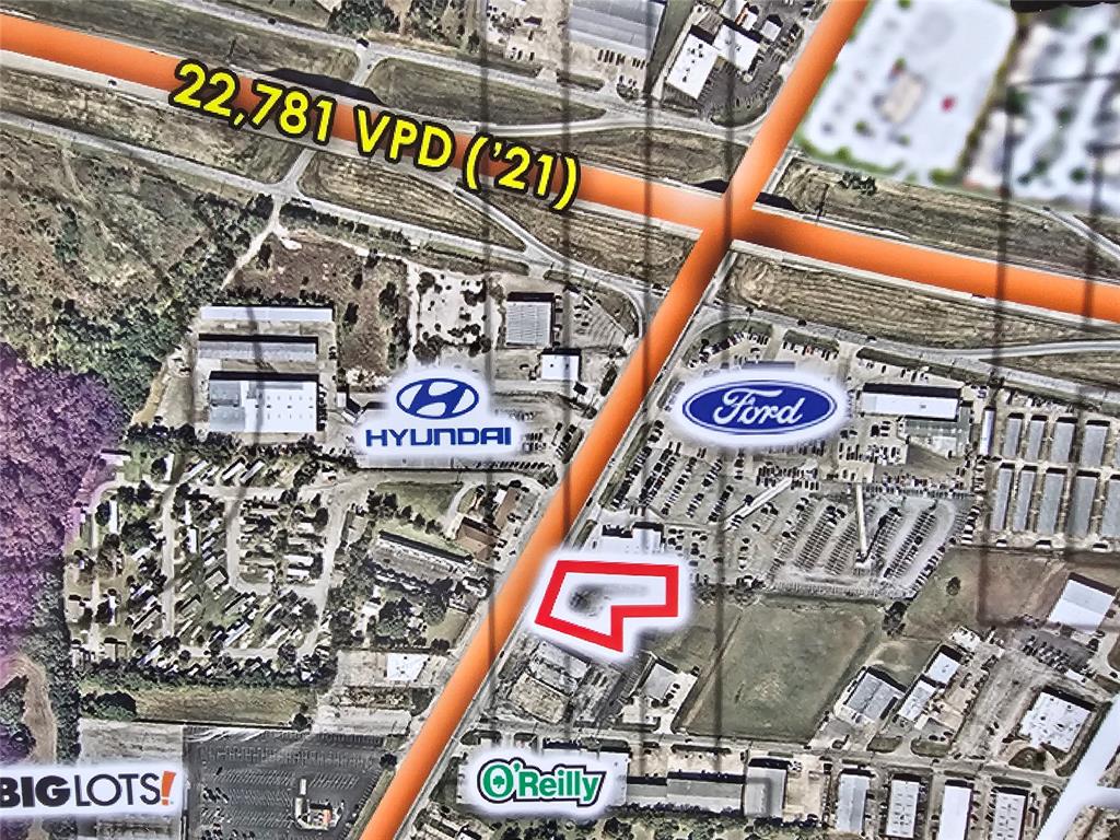 2411 Texoma Parkway Property Photo 25