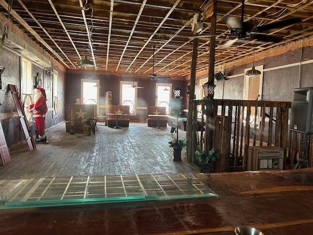 107 N Kent Street Property Photo 31