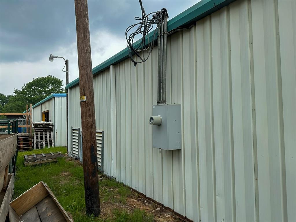 101 Anvil Street Property Photo 29