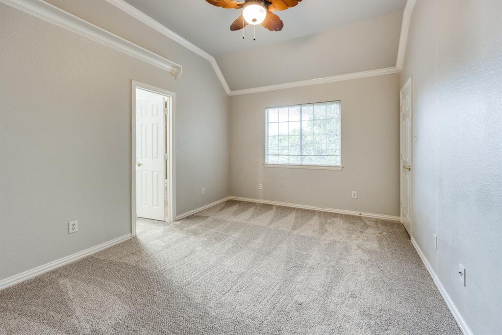 725 Chapel Court Property Photo 25