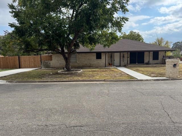 10513 Shauna Drive Property Photo 1