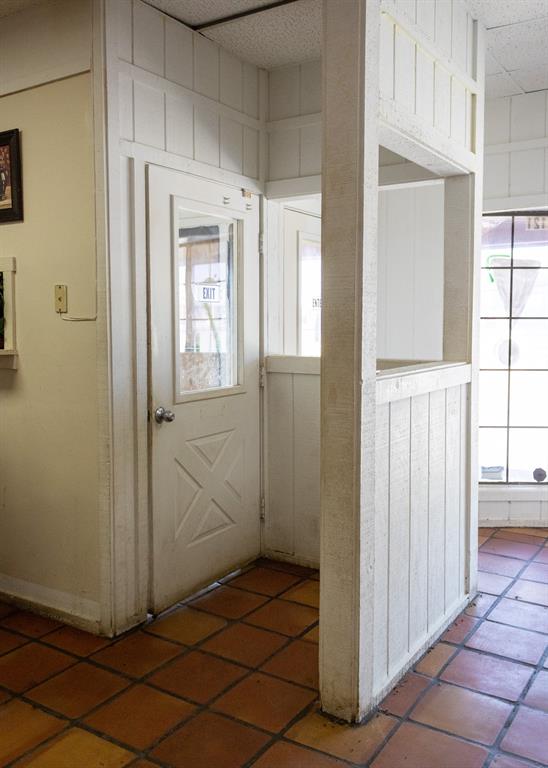 3121 W Walker Property Photo 28