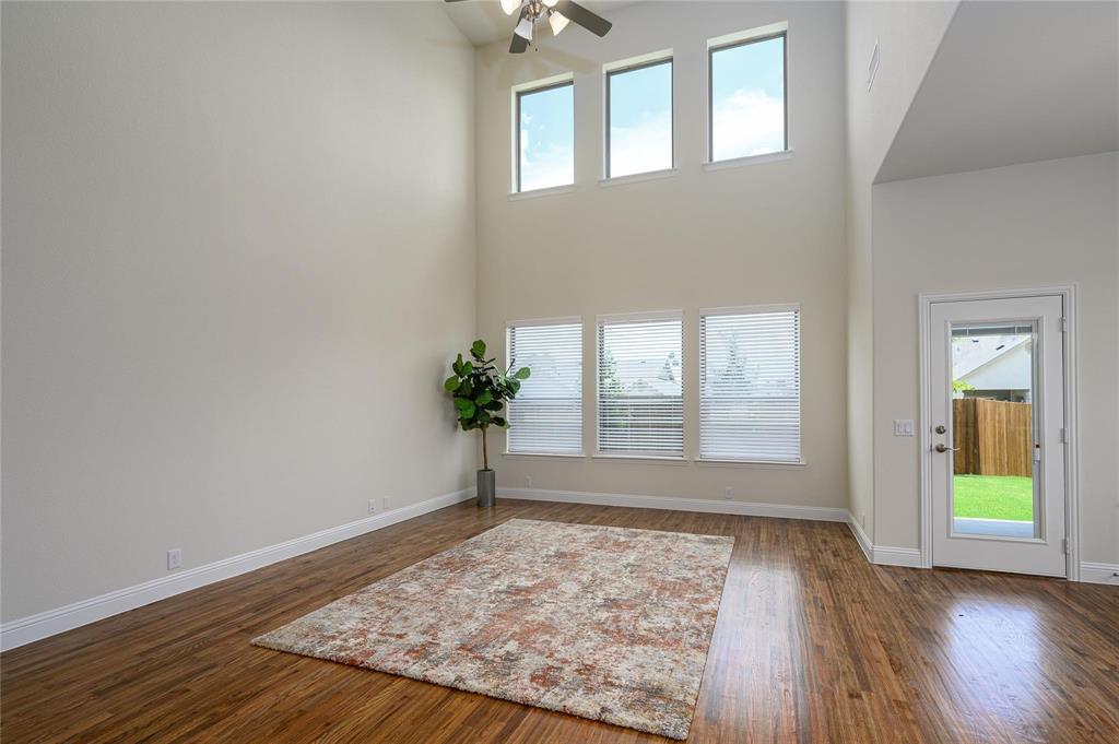 606 Quartz Street Property Photo 15
