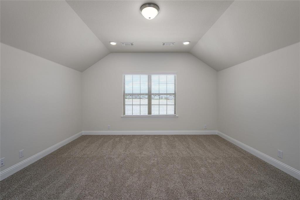 606 Quartz Street Property Photo 20