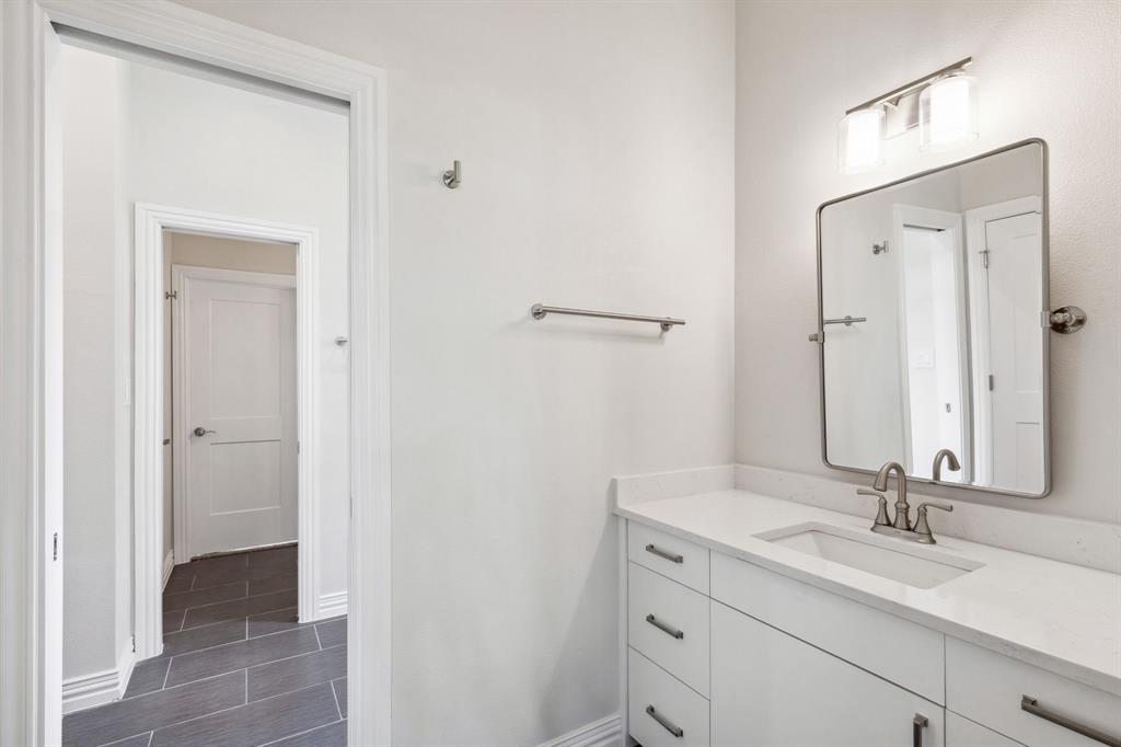 109 S Moore Road Property Photo 22