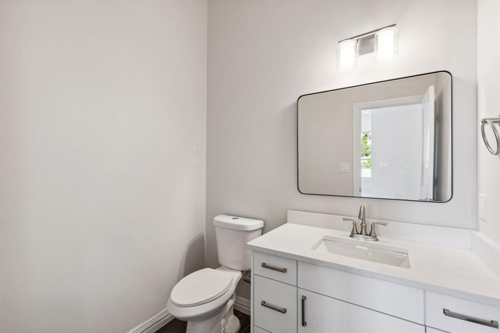 109 S Moore Road Property Photo 24
