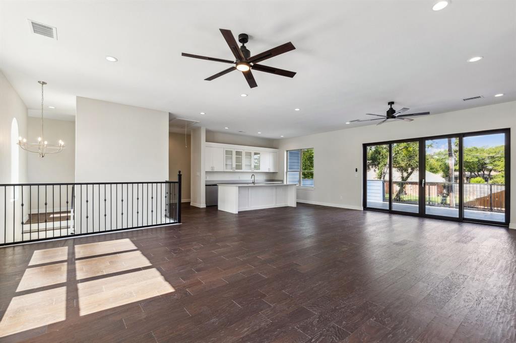 109 S Moore Road Property Photo 30