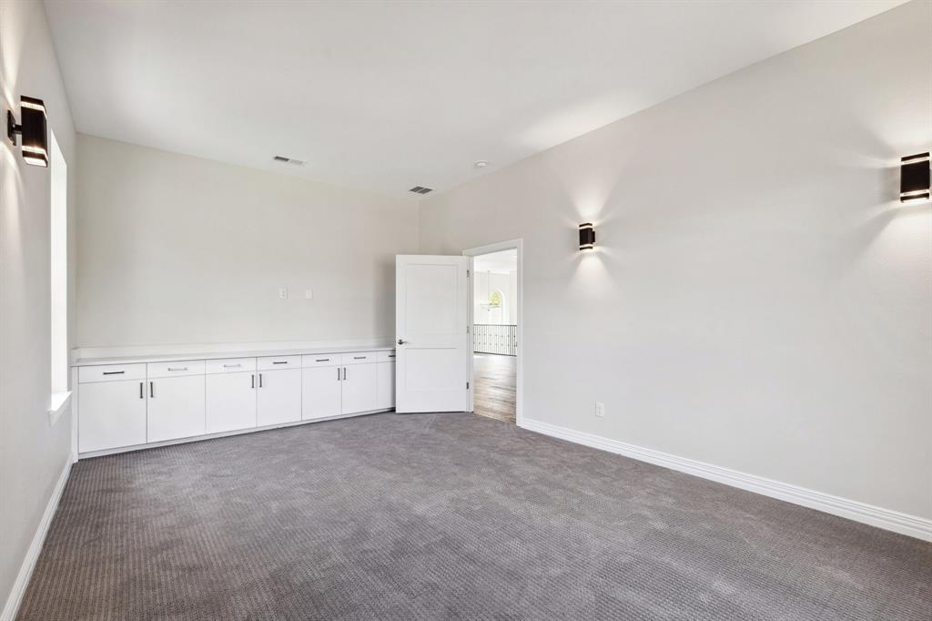 109 S Moore Road Property Photo 32