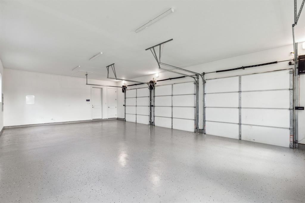 109 S Moore Road Property Photo 35