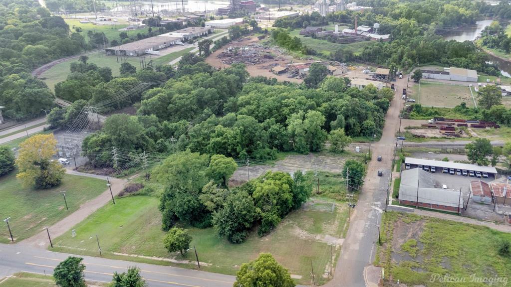 612 Caddo Street Property Photo 2