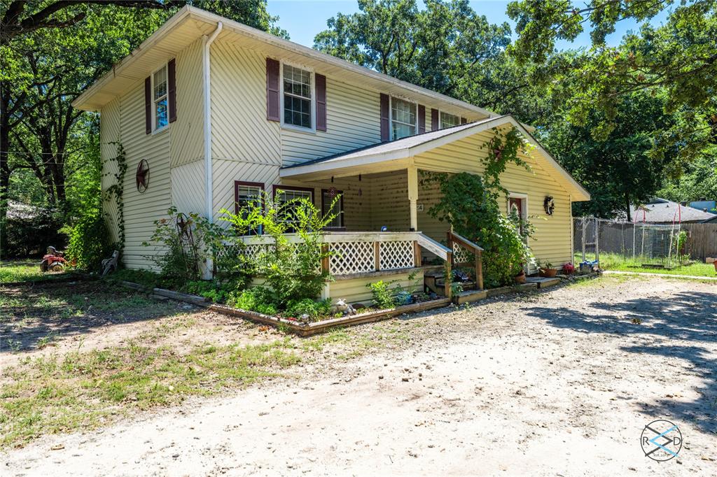 114 Lakeway Lane Property Photo 17