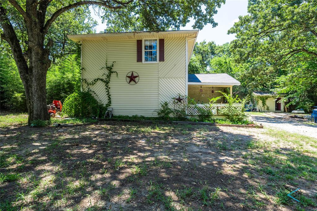 114 Lakeway Lane Property Photo 19