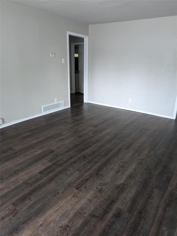904 Deerwood Drive Property Photo 15