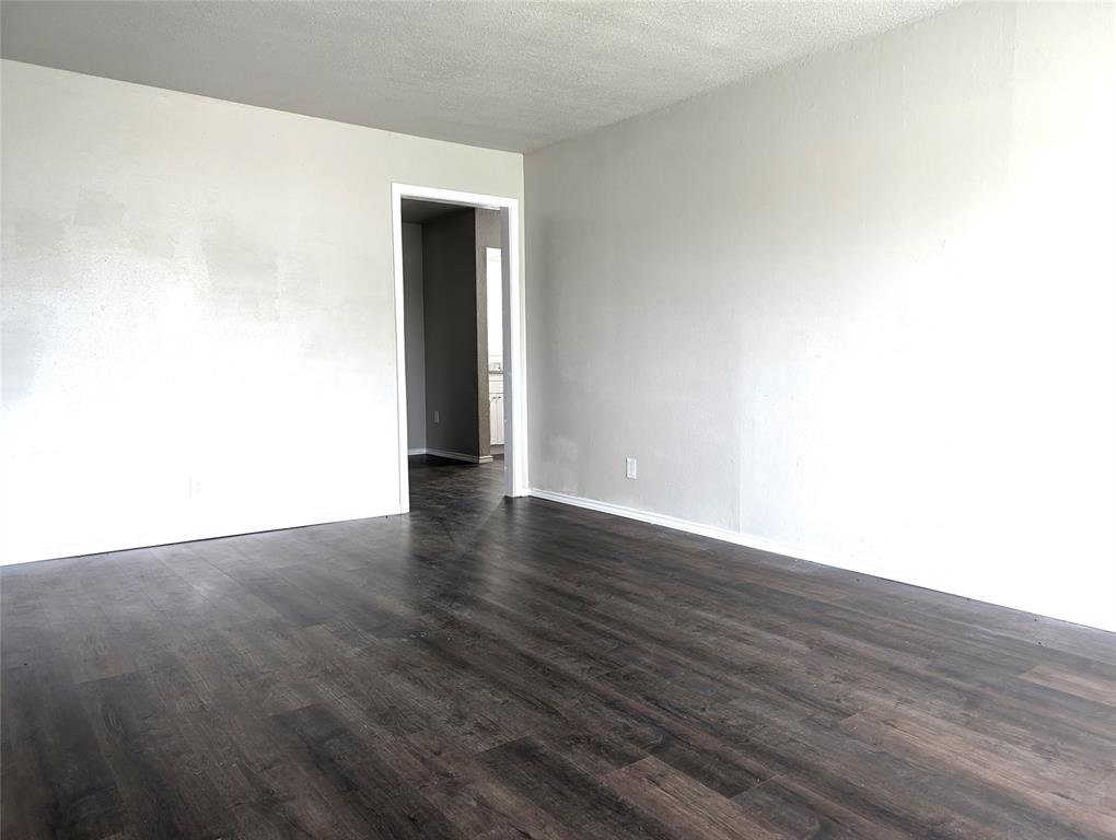 904 Deerwood Drive Property Photo 16