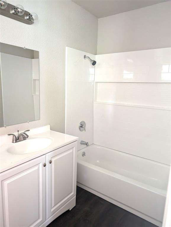 904 Deerwood Drive Property Photo 21