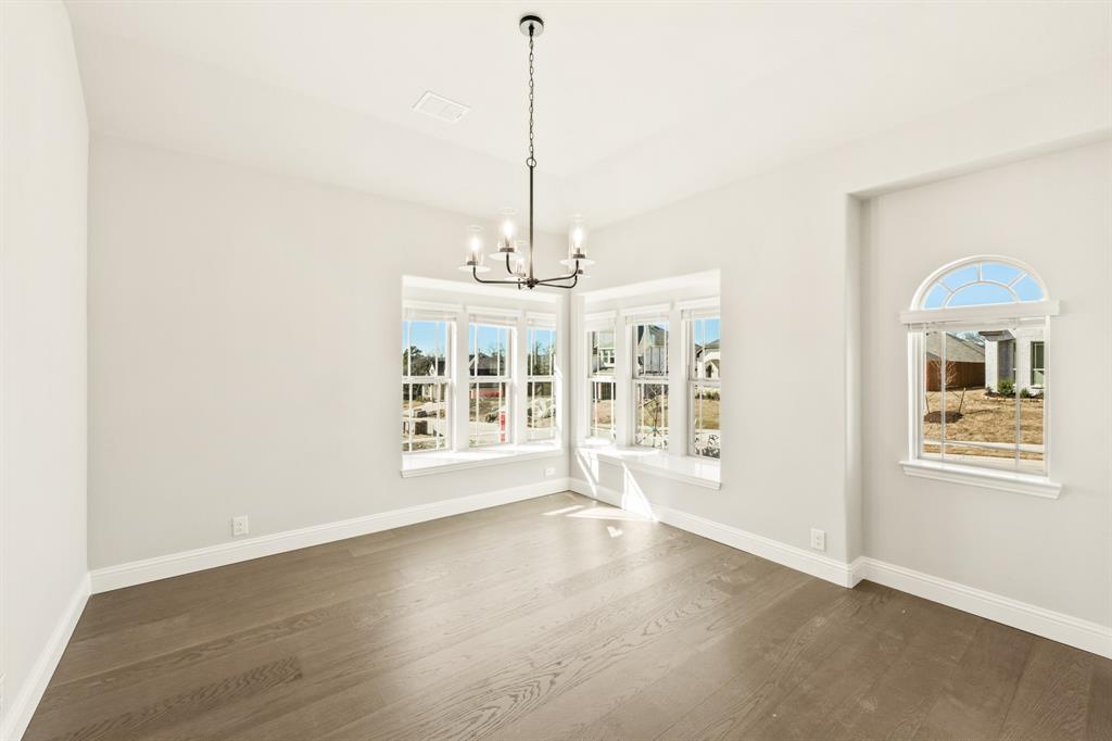 820 Alamo Court Property Photo 5